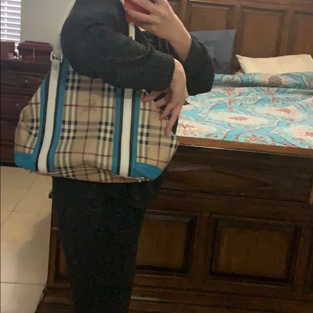 Burberry 100%Authentic bag - Picture 11 of 13